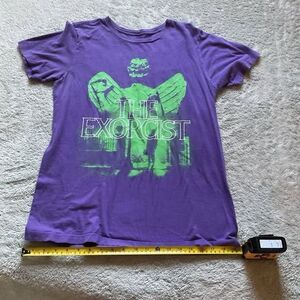 Halloween Gear the exorcist t-shirt purple Size M Graphic Glows UV Light Horror
